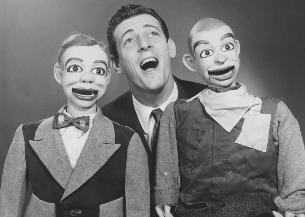 1963: Paul Winchell patents first artificial heart for humans